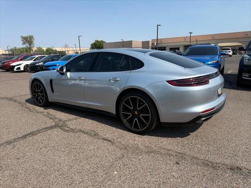 2018 Porsche Panamera Base