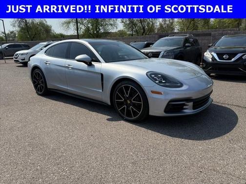 2018 Porsche Panamera Base