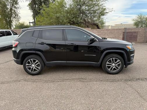 2017 Jeep New Compass Latitude