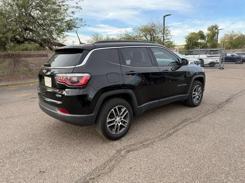 2017 Jeep New Compass Latitude