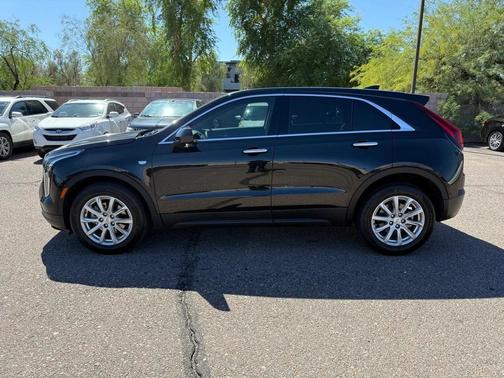 2023 Cadillac XT4 Luxury
