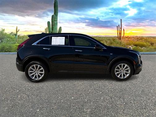 2023 Cadillac XT4 Luxury