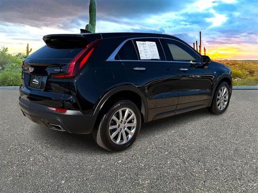 2023 Cadillac XT4 Luxury