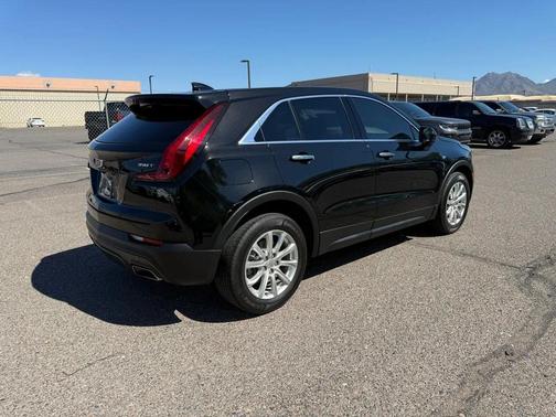 2023 Cadillac XT4 Luxury