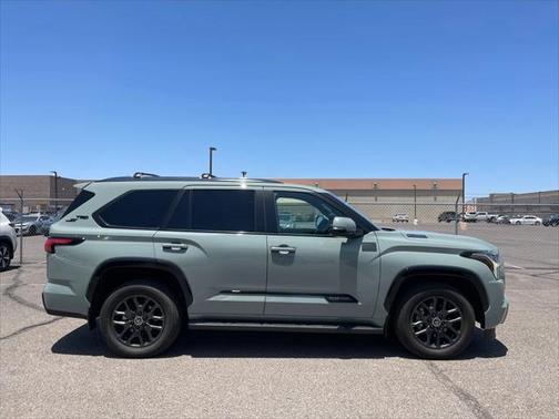 2024 Toyota Sequoia Platinum
