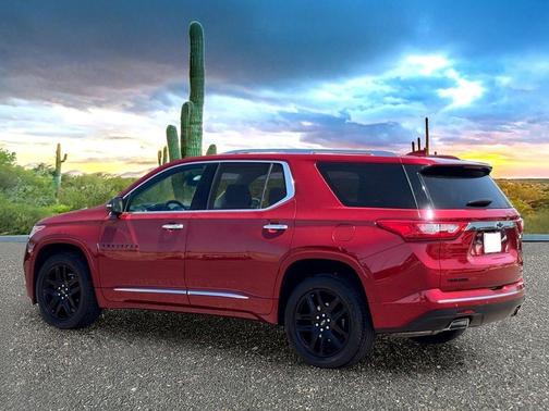 Cajun Red Tintcoat 2020 Chevrolet Traverse Premier
