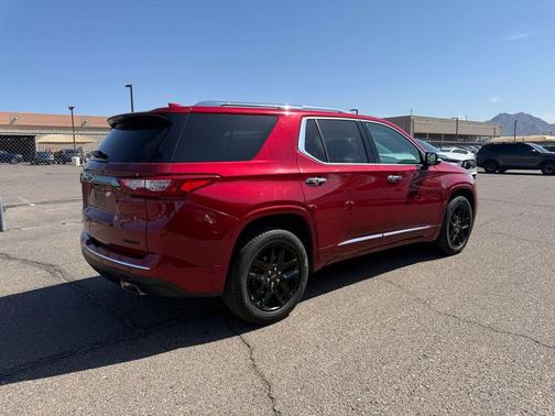 Cajun Red Tintcoat 2020 Chevrolet Traverse Premier
