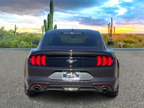 2022 Ford Mustang EcoBoost Premium