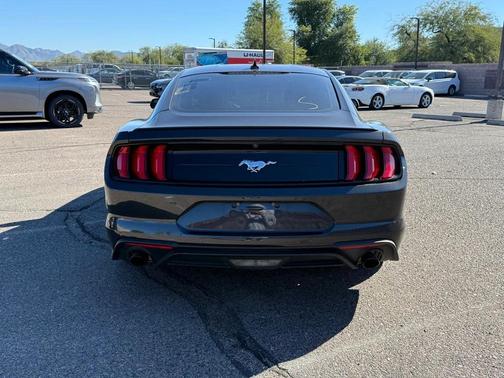 2022 Ford Mustang EcoBoost Premium