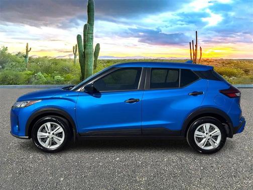 2024 Nissan Kicks S