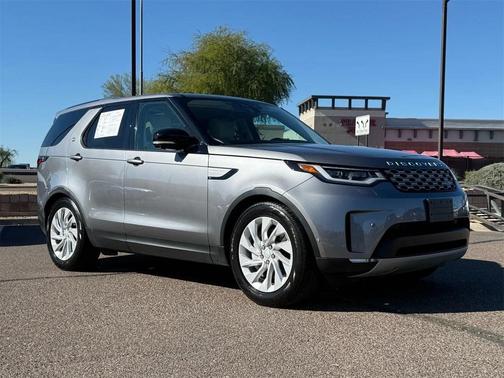 2025 Land Rover Discovery P300 S