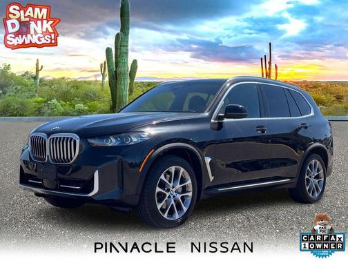 Black Sapphire Metallic 2024 BMW X5 sDrive40i