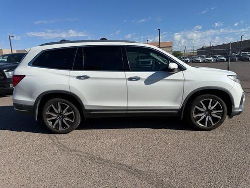 2021 Honda Pilot Touring 8-Passenger