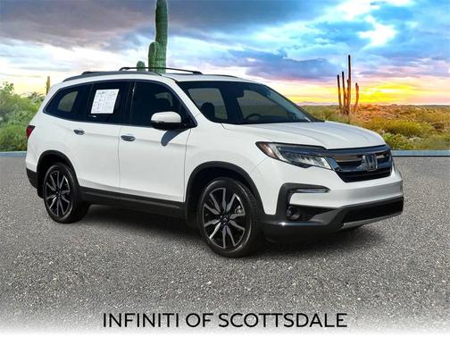 2021 Honda Pilot Touring 8-Passenger