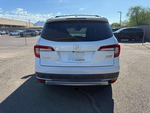 2021 Honda Pilot Touring 8-Passenger