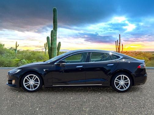 Black 2016 Tesla Model S