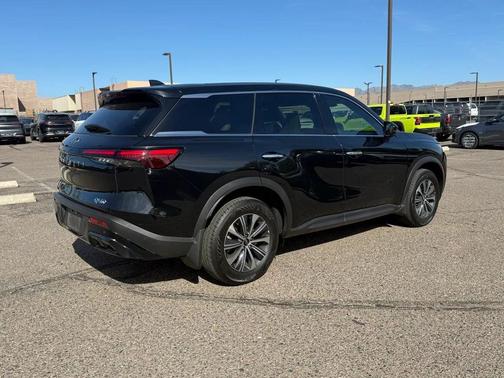 2025 INFINITI QX60 Pure