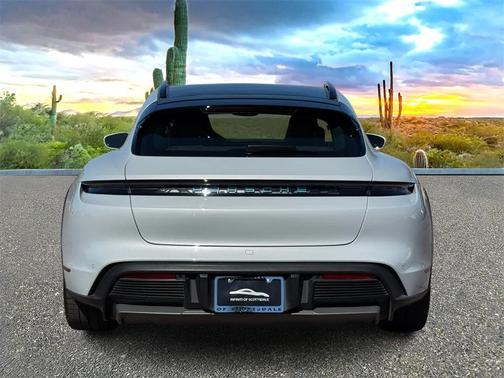 2022 Porsche Taycan 4