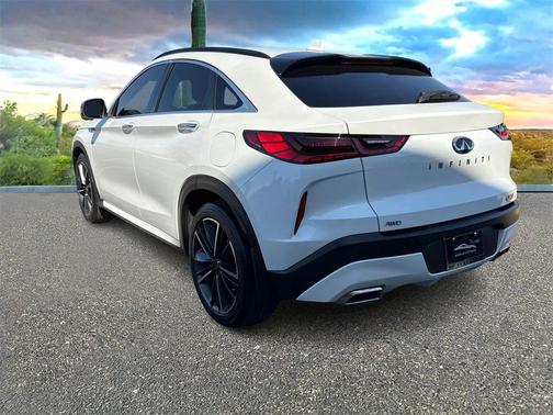 2025 INFINITI QX55 LUXE