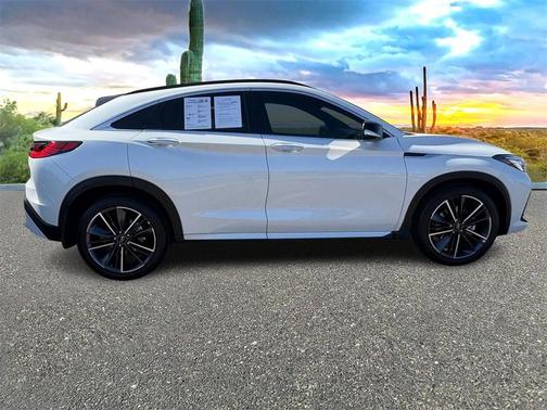 2025 INFINITI QX55 LUXE