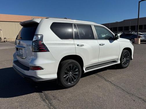 2023 Lexus GX 460 Premium