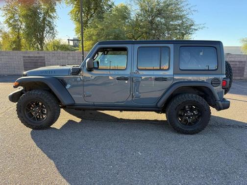 2024 Jeep Wrangler 4xe Willys