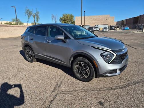 2024 Kia Sportage LX