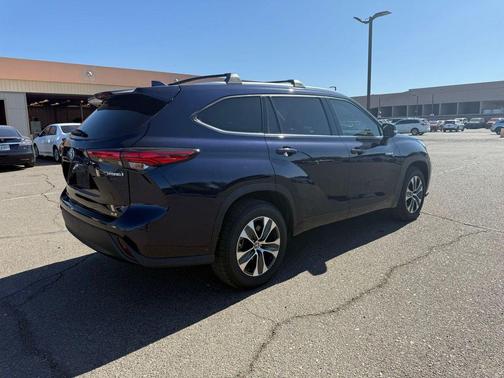 Blueprint 2021 Toyota Highlander Hybrid XLE
