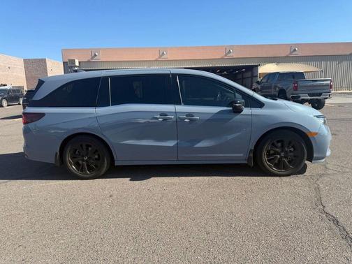 Pacific Pewter Metallic 2023 Honda Odyssey Sport