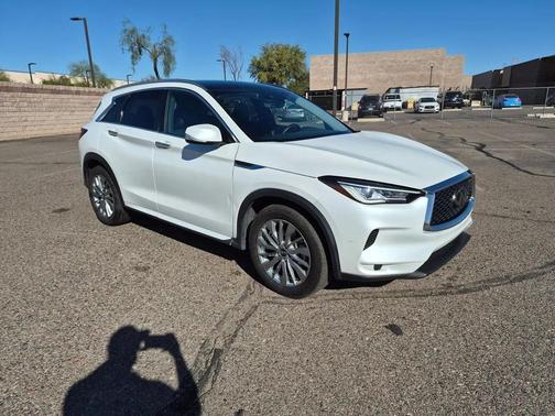 2024 INFINITI QX50 LUXE