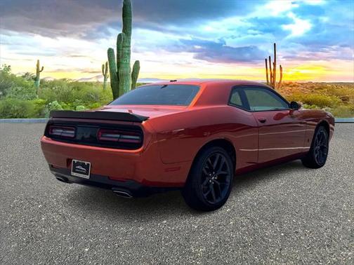 2021 Dodge Challenger SXT