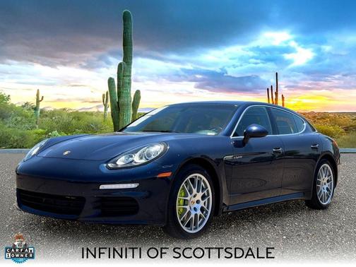 Blue 2016 Porsche Panamera 4