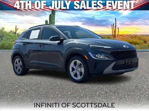 2022 Hyundai KONA SEL