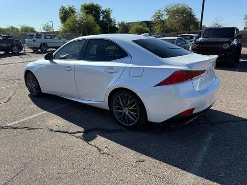 2019 Lexus IS 300 Base