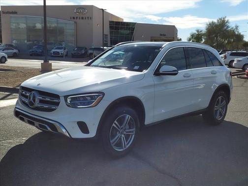Photo 4 of 31 of 2022 Mercedes-Benz GLC 300 GLC 300