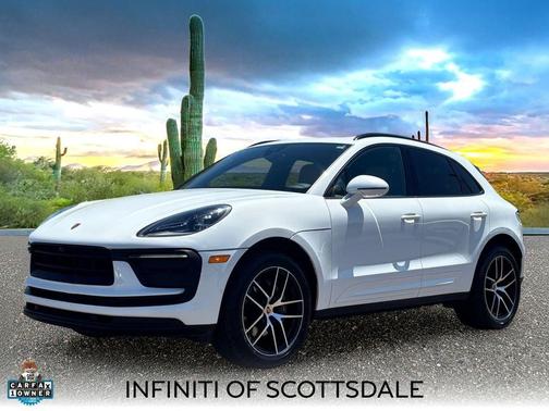 2022 Porsche Macan Macan