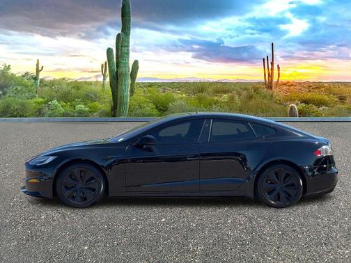 Solid Black 2021 Tesla Model S Plaid