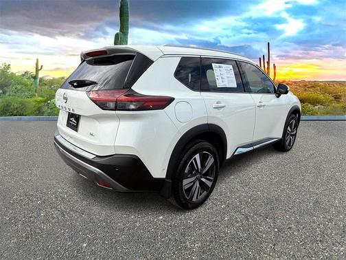 2022 Nissan Rogue SL