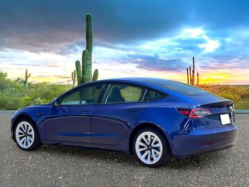 Deep Blue 2023 Tesla Model 3 Standard Range