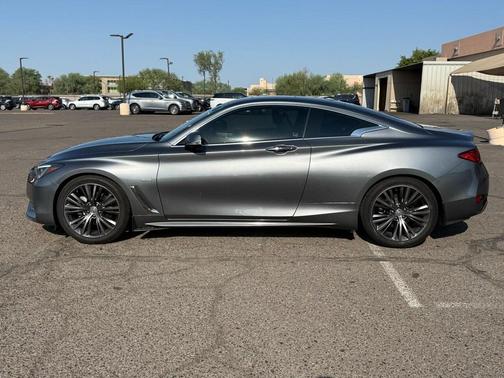 2017 INFINITI Q60 3.0T Premium