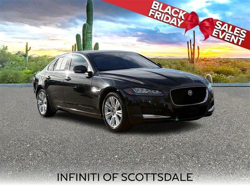 2017 Jaguar XF 35t Premium