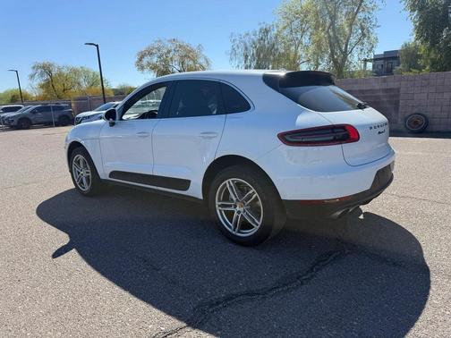 2018 Porsche Macan S