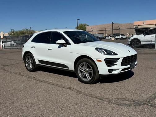 2018 Porsche Macan S