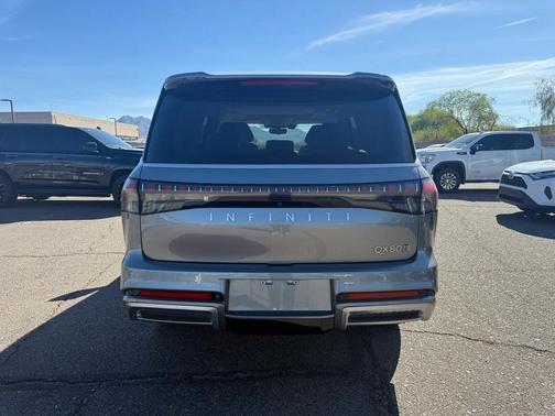 2025 INFINITI QX80 SENSORY AWD