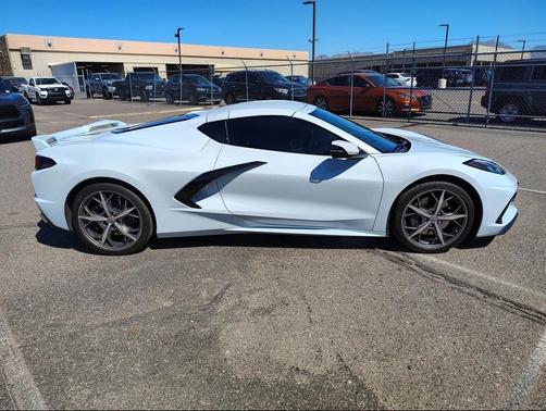 2020 Chevrolet Corvette Stingray w/2LT