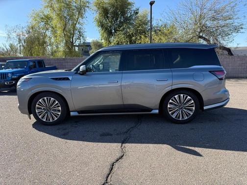 2025 INFINITI QX80 SENSORY AWD