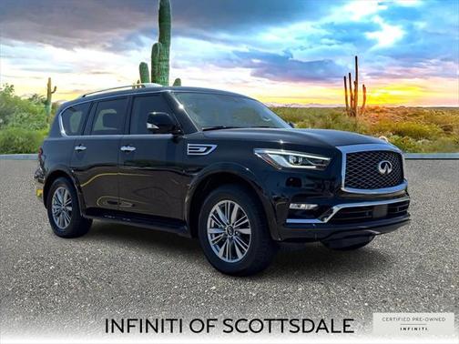 2022 INFINITI QX80 Luxe