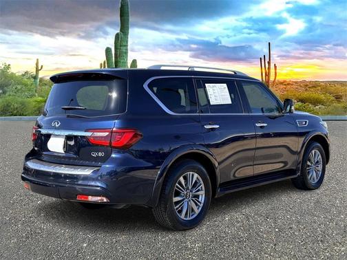 2024 INFINITI QX80 Luxe