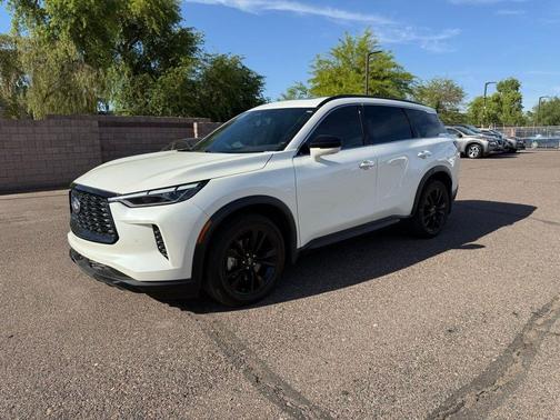 2025 INFINITI QX60 Luxe