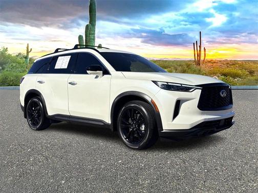 2025 INFINITI QX60 Luxe